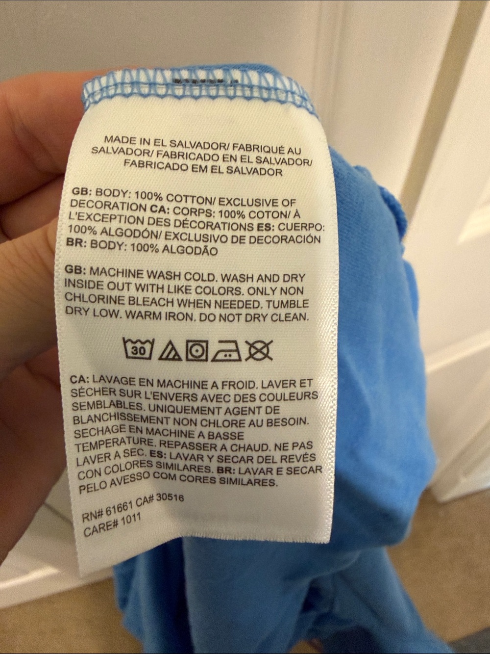 The North Face Women’s Short-Sleeve Blue Logo Tee - Picture 4 of 4